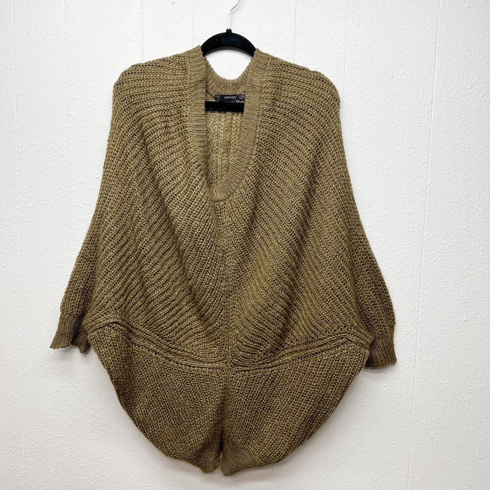 Vertigo Ribbed Balloon Sweater Womens Medium Lightweight Warm Cozy Long Length